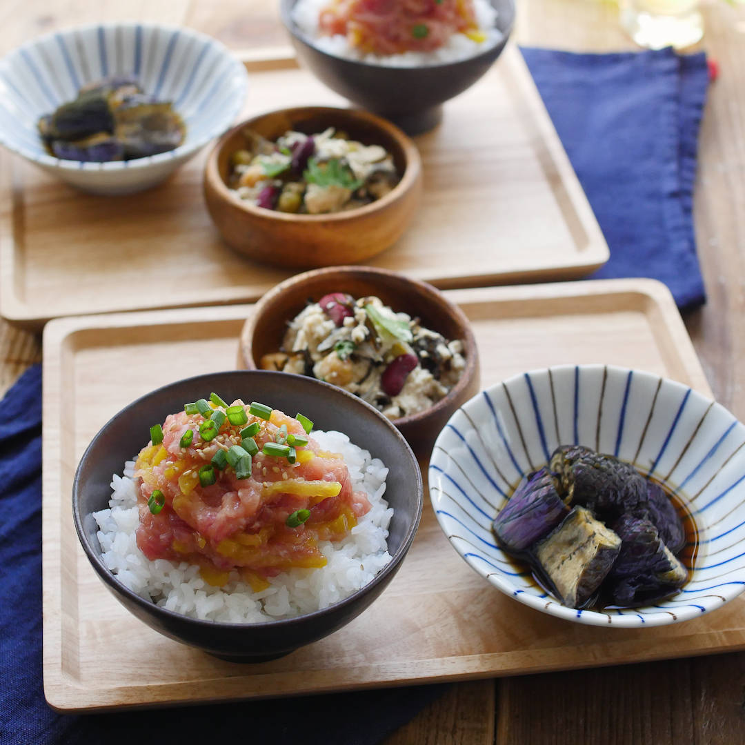 今日は丼ぶりにしよう!献立に迷ったらコレ!マグロで作る丼レシピ8選 - E・レシピ 1 1ページ