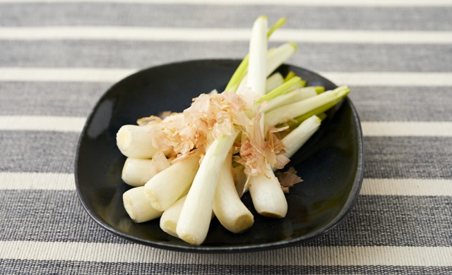 今が旬「らっきょう」自家漬けは初心者でも簡単！ カレー以外にもいろいろ使える！ - 週刊アスキ