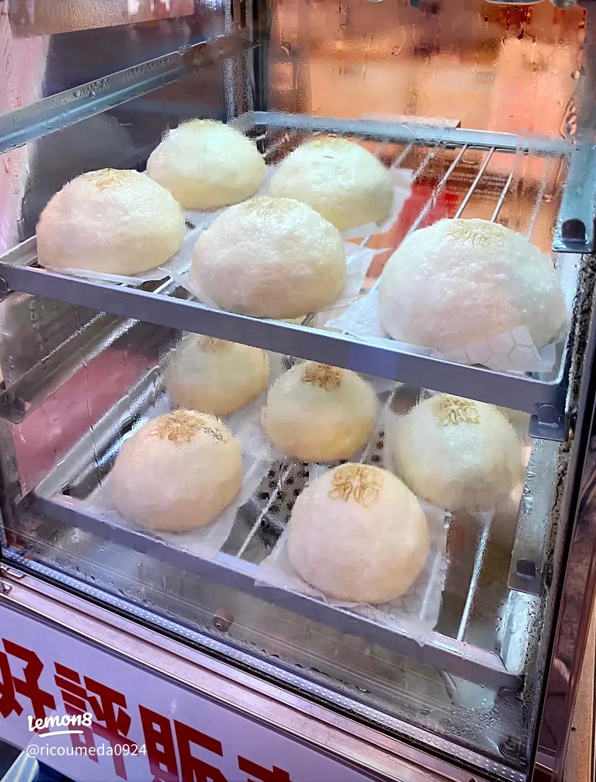 心斎橋でハシダさんと楽しむ大阪グルメ食べ歩きの魅力