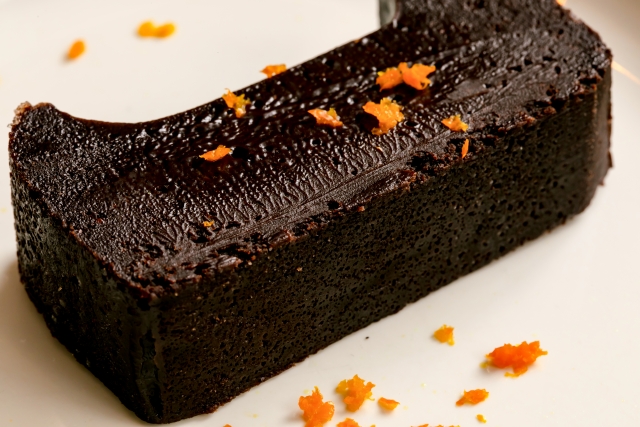 ショコラテリーヌとは？ガトーショコラとの違いやおいしい食べ方などを解説 - ChocoPresso