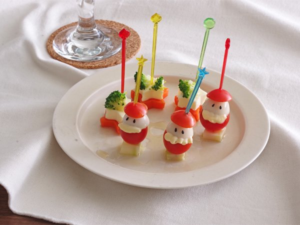 ミニトマトとうずら卵のサンタクロースの作り方管理栄養士が解説