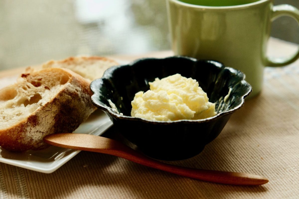 簡単 バターと牛乳で★代用生クリーム