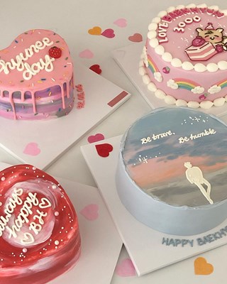 楽天市場新登場 バースデーケーキ 誕生日ケーキ選べるデザイン結婚記念日 記念日 ケーキ ギフト 韓国発 センイルケーキ 4号 2〜3名様推しケーキ 推し活 韓国スイーツ かわいい 人気 バースデー プレゼント お取り寄せ スイーツ インスタ映え 女性 : 誕生日