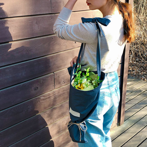 フィニッシングスクールのご案内～ブーケの持ち方～STYLE UN