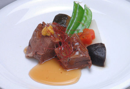 鹿肉を美味しく食べるには? 初心者でも作れる美味しいレシピを猟師さんに教わる - ぐるなび みんなのごはん