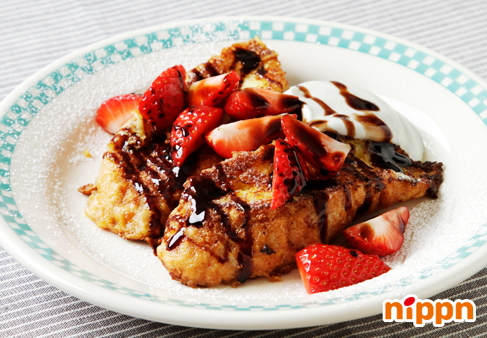 フレンチトーストにグランを添えて