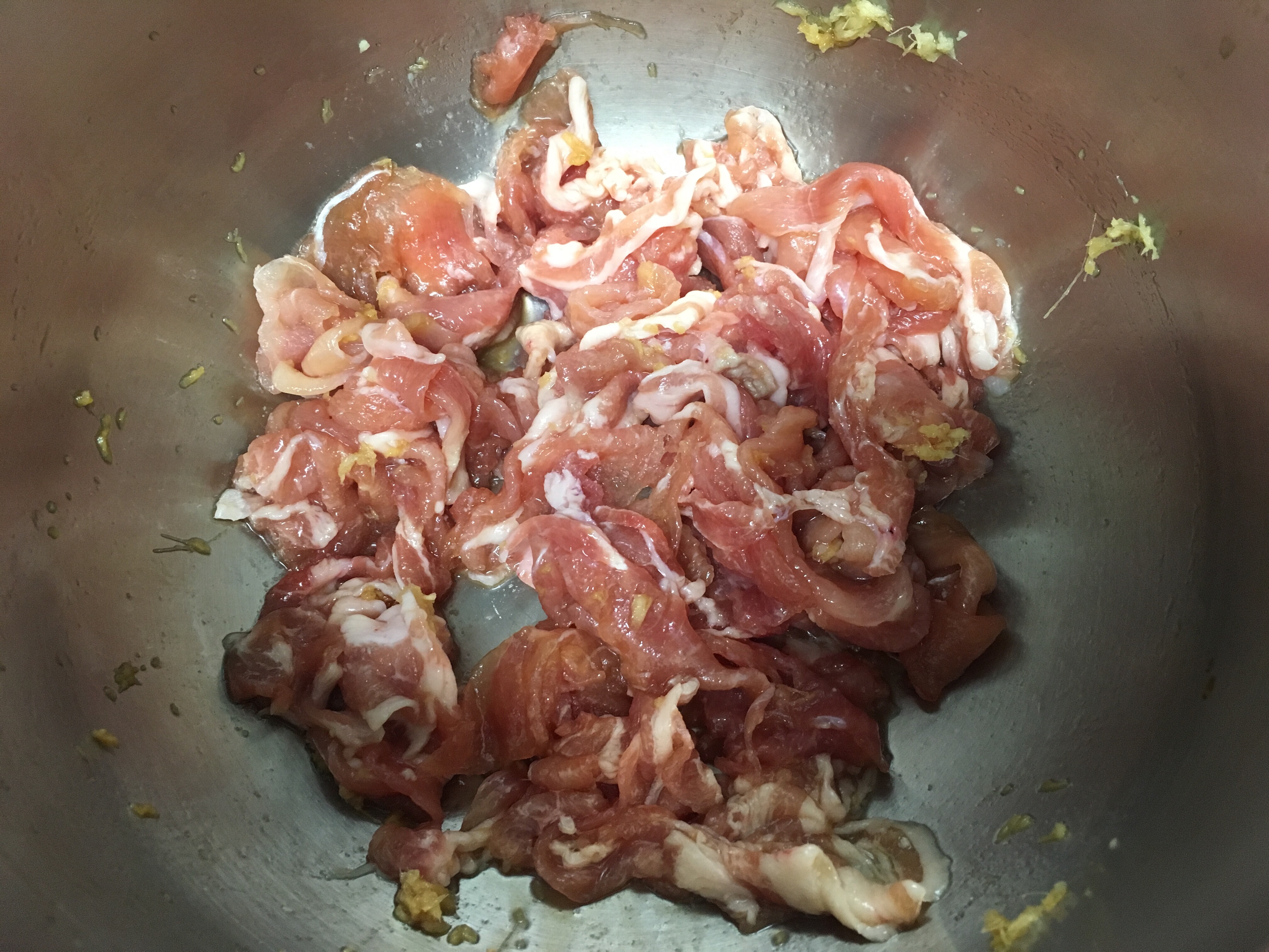 黄金比率のたれが決め手!豚のしょうが焼きレシピいきなり料理上手に!「味つけ黄金比率」ってすごい。オレンジページnet