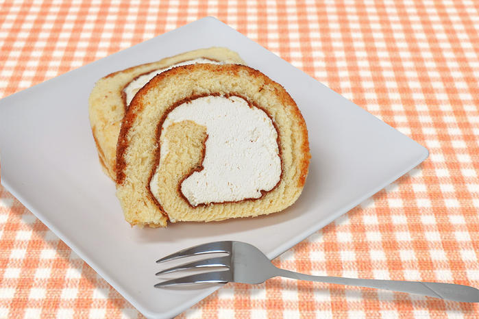 洋菓子工房青い鳥は生ケーキ、自家製焼きたての焼き菓子も豊富に販売。デコレーションはキャラクターなどをお書きします