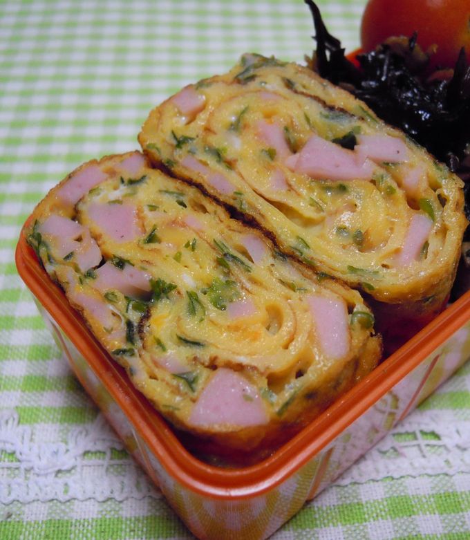 魚肉ソーセージとピーマンの卵炒め