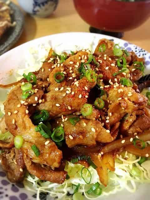 市販のチャーシューで簡単丼