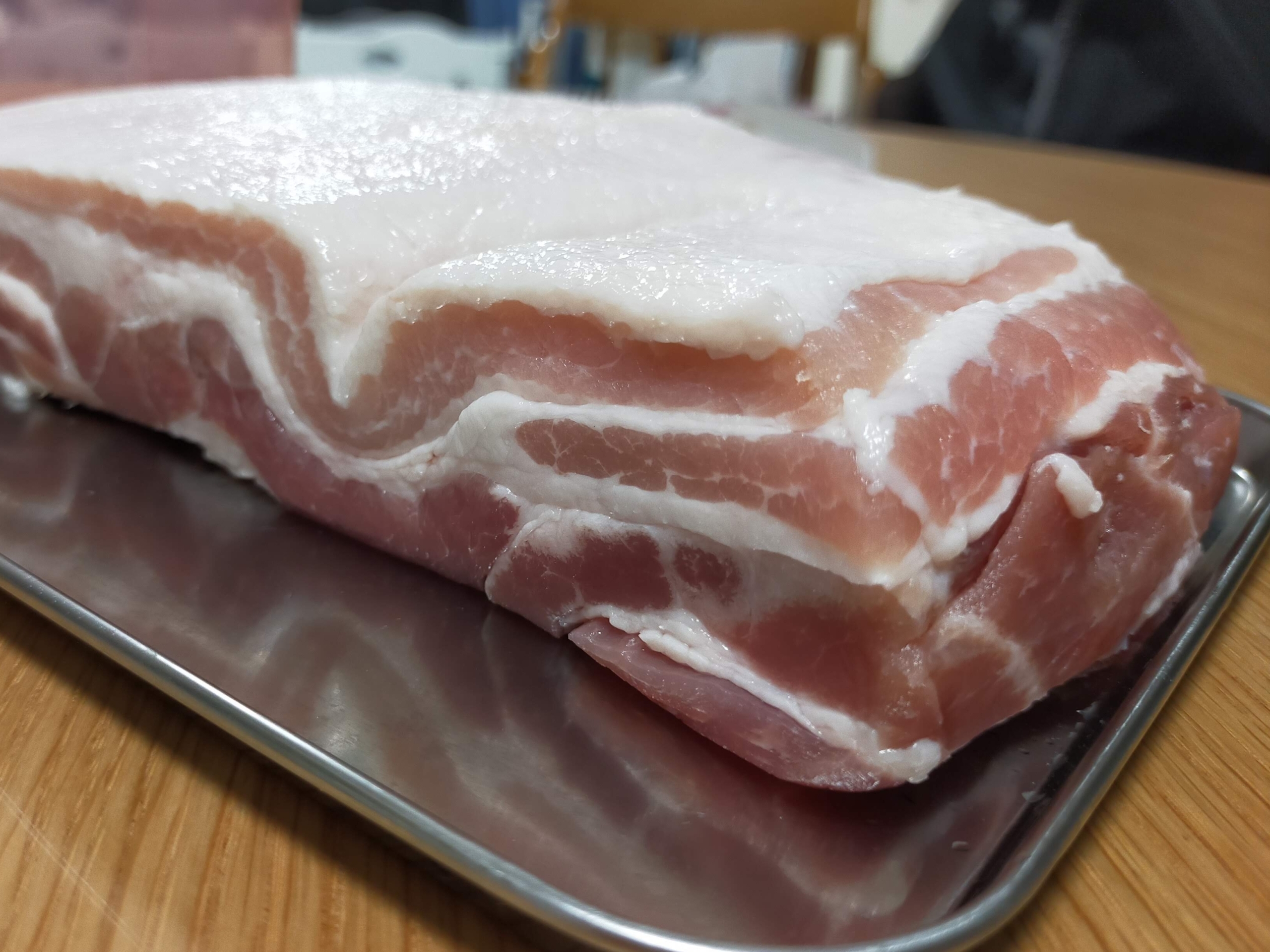 プロが教える 4ステップで簡単に作れる密造パンチェッタとまりぎ