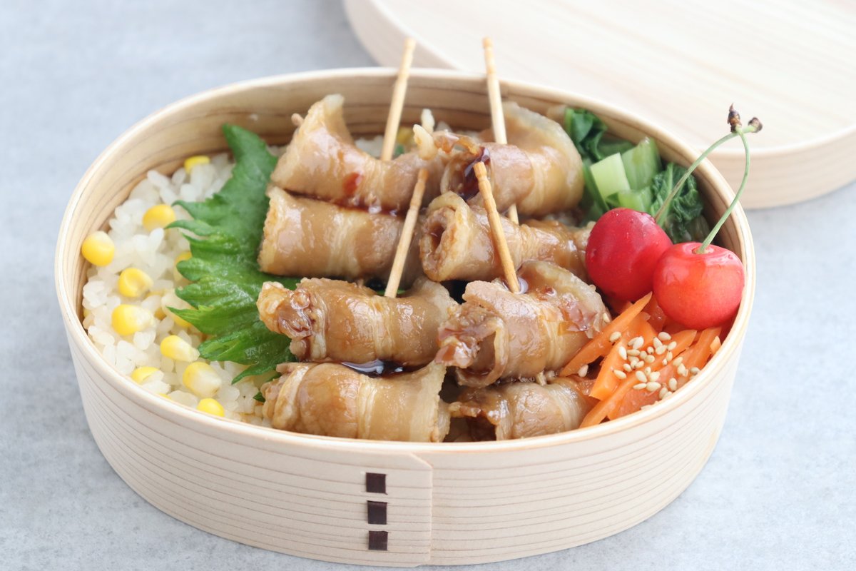 ⭐︎豚バラピーマン巻き弁当 地味にレタスを綺麗に盛り付けるの苦手です😅 初めてのハムチーズいい感じにできた🥰旦那弁当手作り弁当旦那弁当記録お弁当お弁当記録愛妻弁当簡単レシピ作り置き料理好きな人と繋がりたいobentooben365lunch