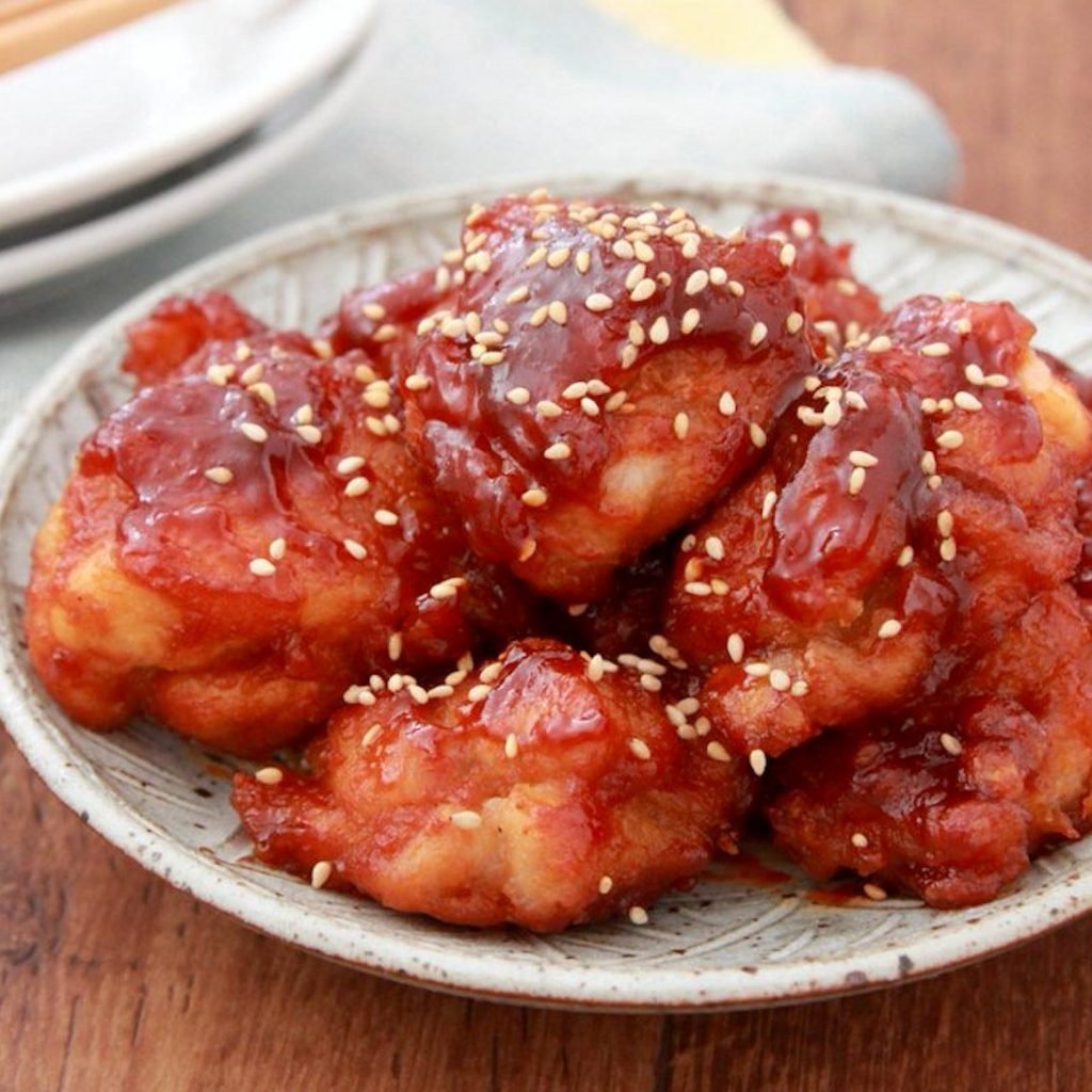 ヤンニョムチキン 韓国風ピリ辛から揚げ
