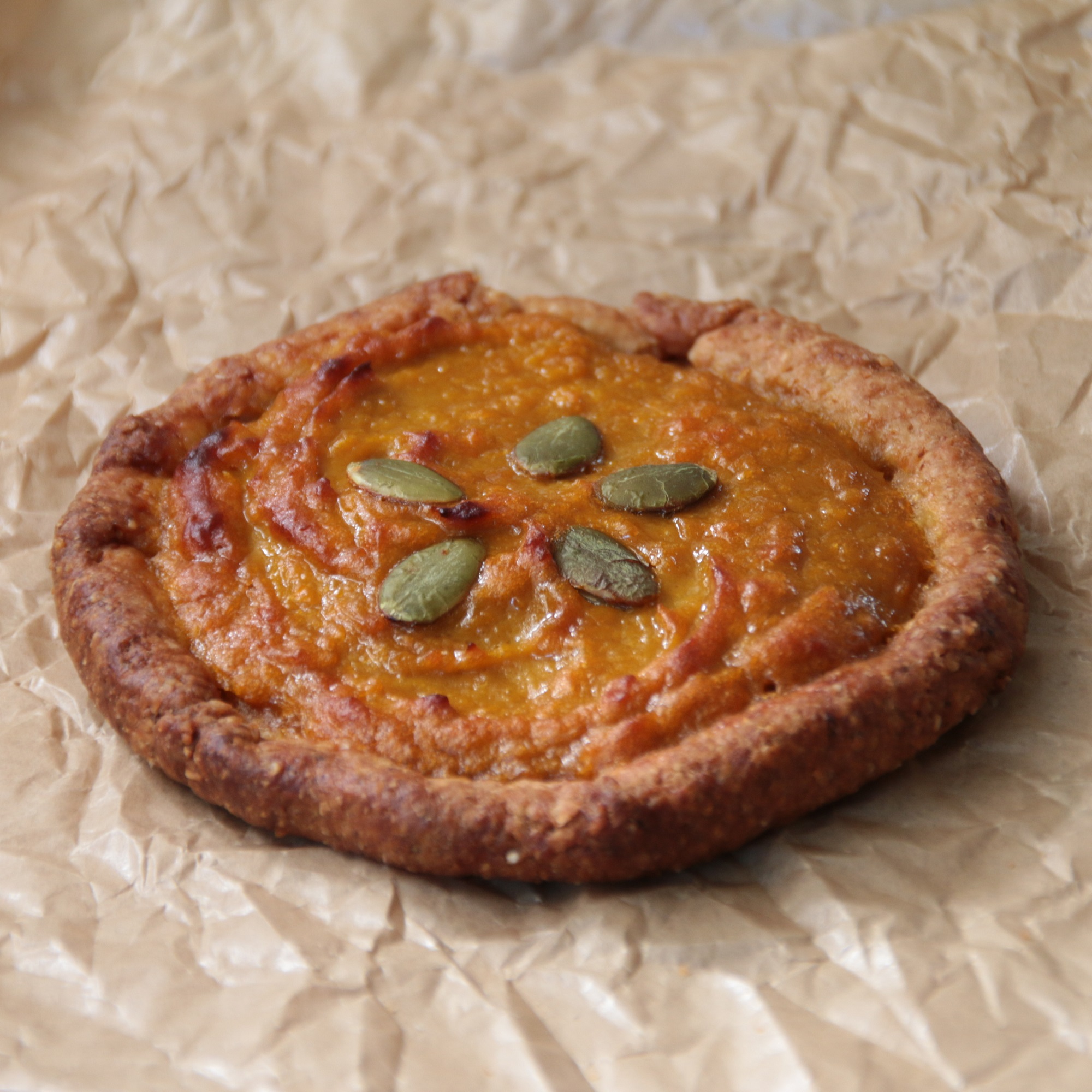 材料少なめがうれしい！ ホットケーキミックスタルト台