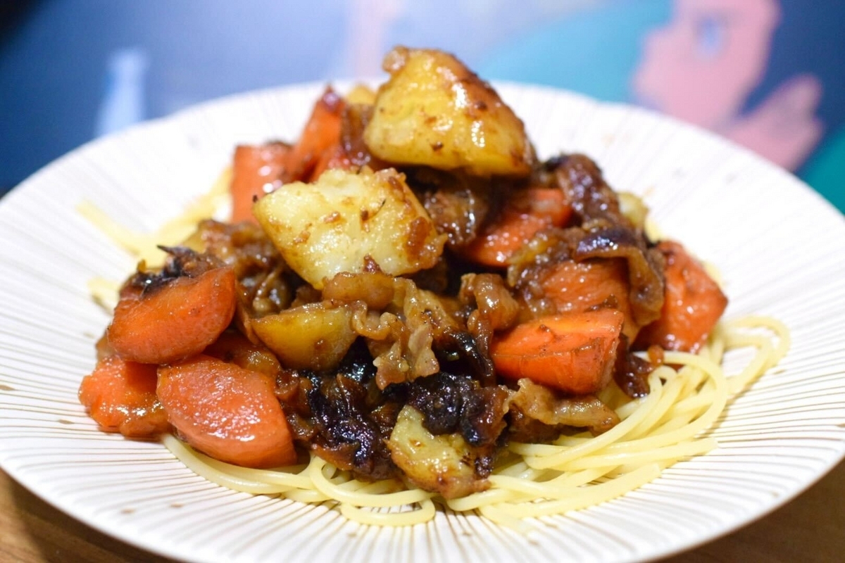 もっと好きになっちゃう!おうちデートで彼に作ってほしい料理、圧倒的1位は