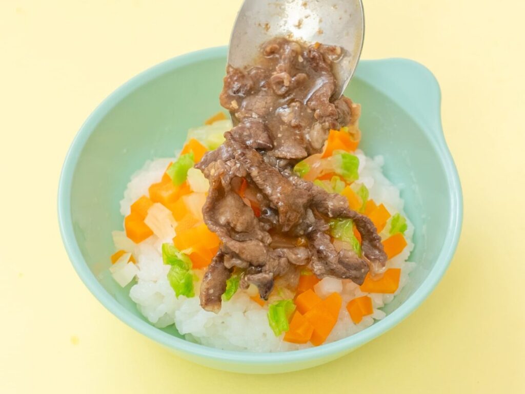 離乳食・完了期 牛肉ごぼう煮