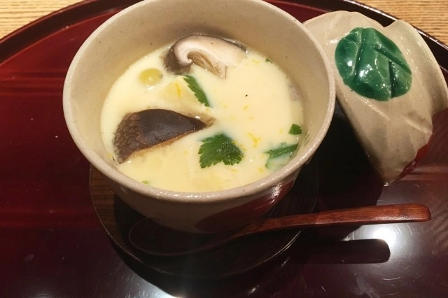 管理栄養士執筆 夜遅くの食事には消化に良い食べ物がおすすめコンビニで買えるおすすめ商品も紹介 – EPARKくすりの窓口コラムヘルスケア情報