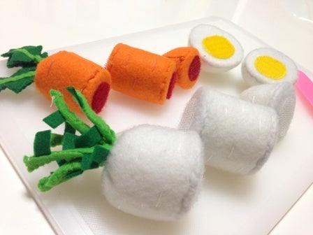 簡単 ダイソーフェルトで作るにんじんの作り方 - おおまめとまめ育児日記