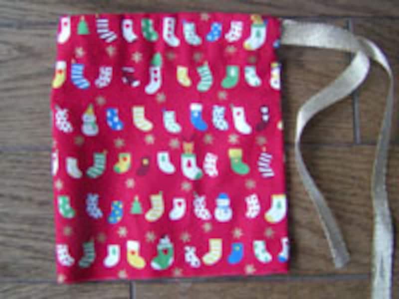 クリスマスの長靴コップ クリスマスブーツの製作9選!牛乳パックや紙コップなど身近