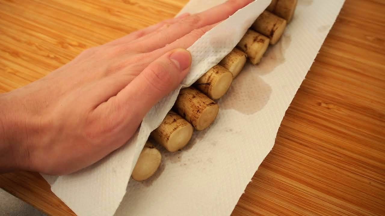 使いきれないゴボウは冷凍保存が最適！おいしく解凍するコツも紹介