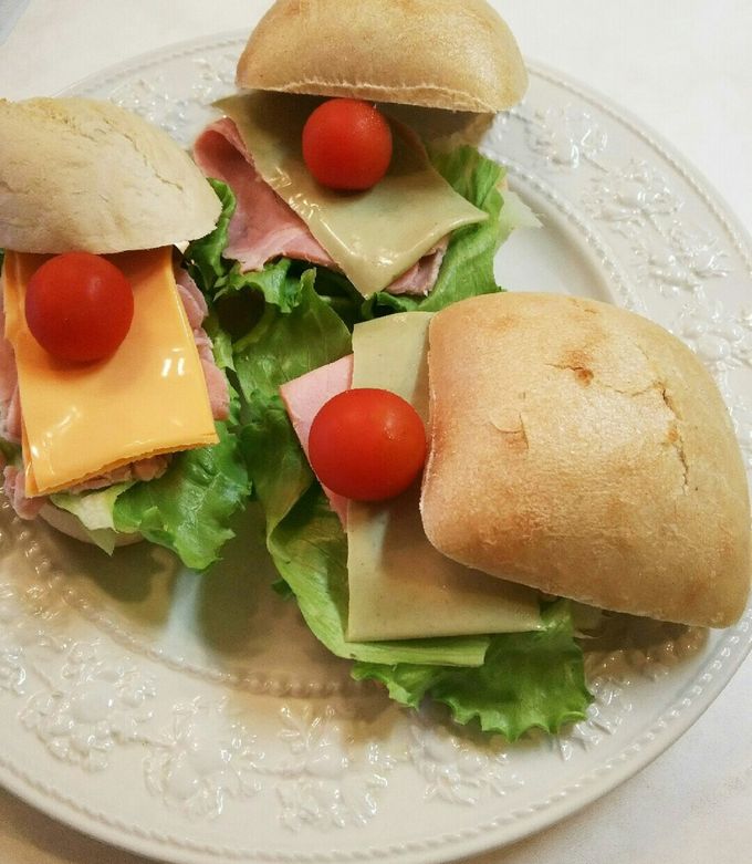 チキンのチャバタサンド