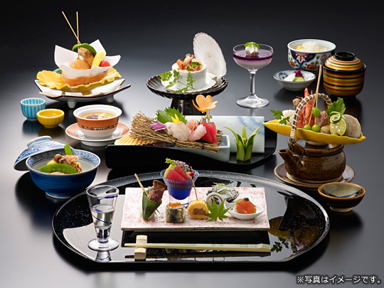 お正月で疲れた胃腸をいたわるごはん。1月7日は「七草粥」をおいしく食べようおうちごはん