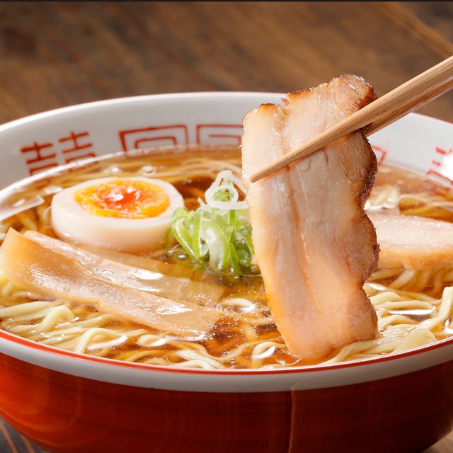 美味しそうな醤油ラーメンのクローズアップの写真素材266312098- イメージマート