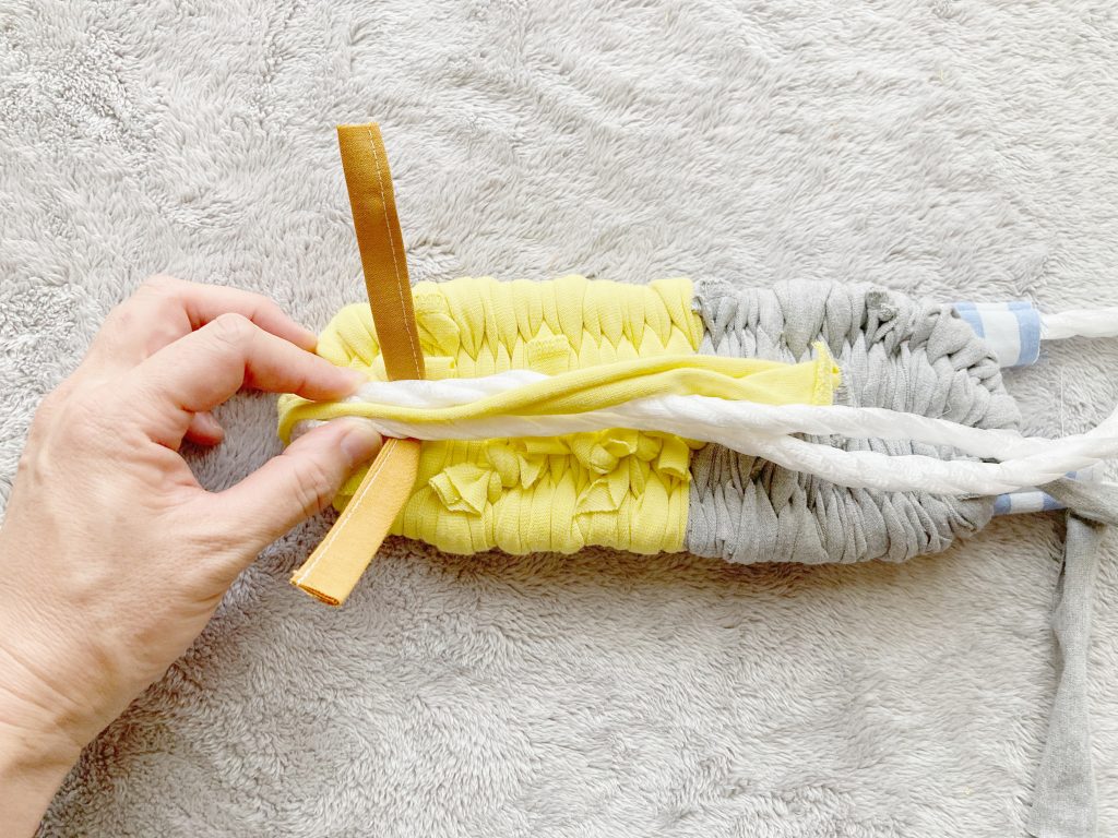 簡単布ぞうりの作り方♪エコで健康的な和のルームシューズを手作りしようキナリノ