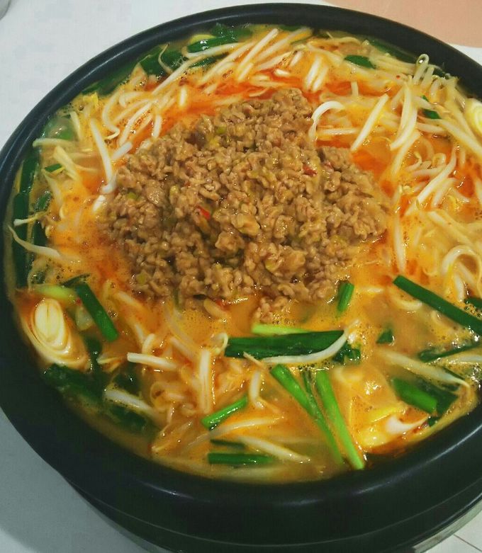 有賀薫さんごちそうあったか鍋レシピVol.1 きのこと豆乳の坦々鍋BRITA®