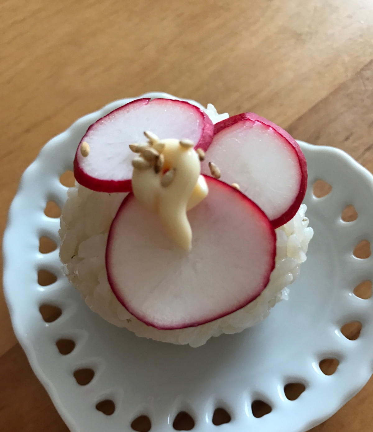 手まり寿司型押成型器の株式会社てまりくん「盛り付け例」