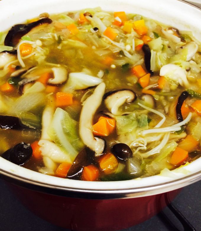 トマト缶で鶏肉入り燃焼トマトスープ