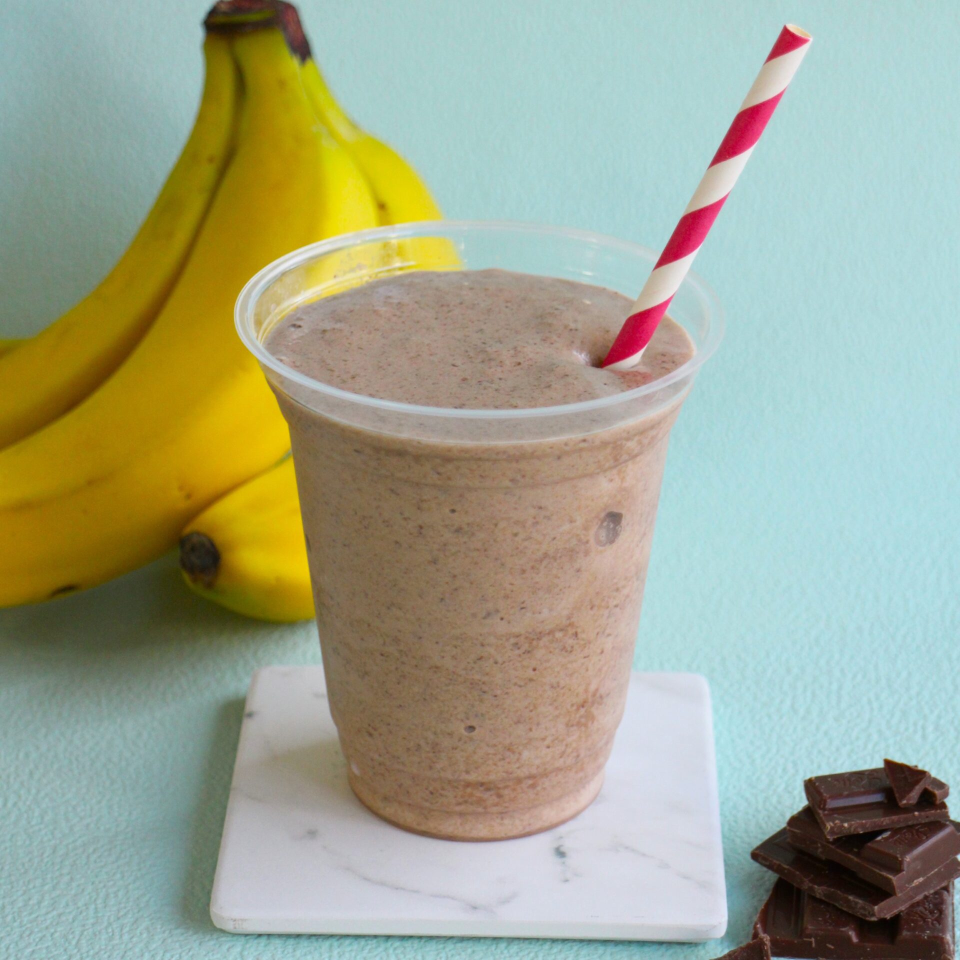 贅沢バナナ1本分♪濃厚チョコバナナのフローズンスムージー 氷不使用