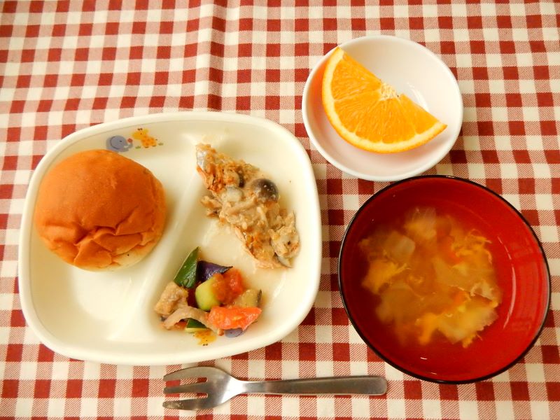 夏野菜のサラダ・保育園給食