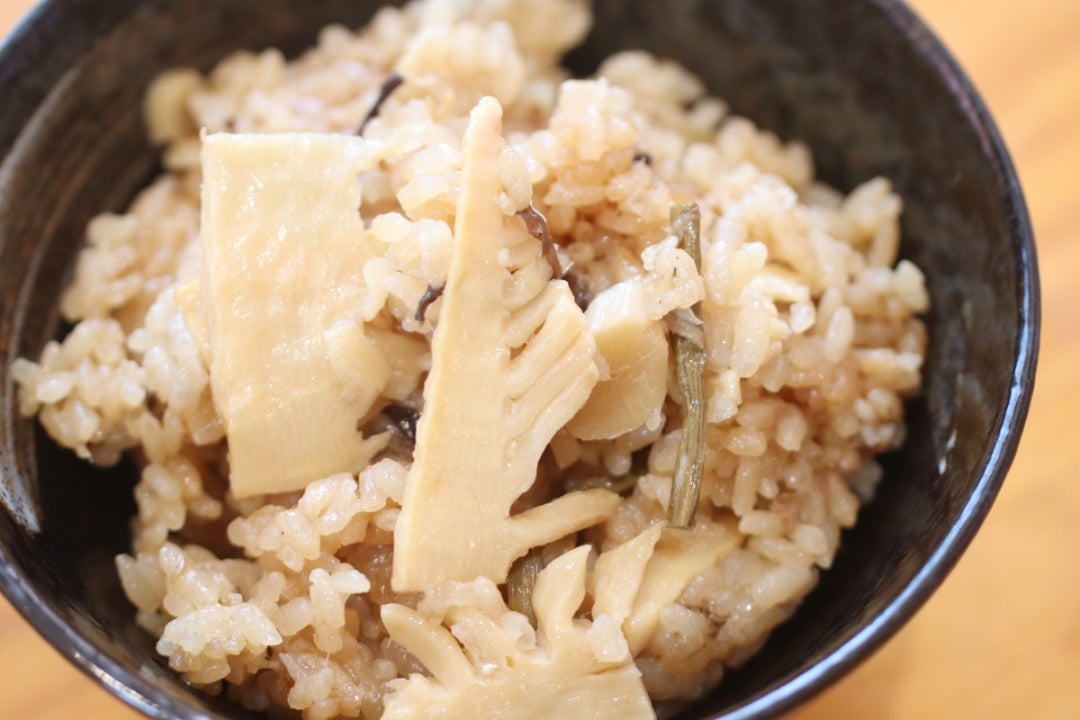 山菜炊き込みご飯 山菜水煮で混ぜるだけ