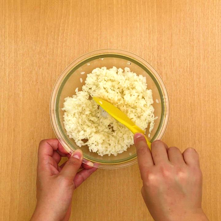 丸大食品商品情報ミラノ風ドリアソース３袋入