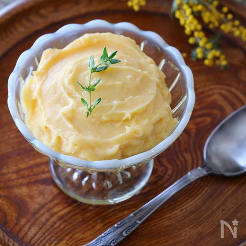 レモンカスタードシフォンケーキ グルテンフリー 米粉カスタードクリームにレモン果汁を加えたらトロトロクリームに変身