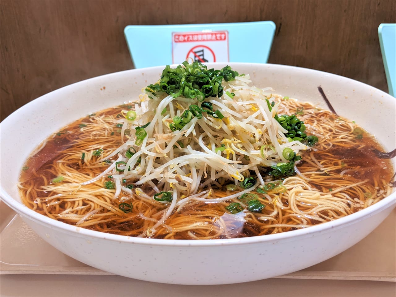こんにちは✨😃❗ ネギが好きな方はネギラーメンがオススメ❗他のラーメンにもトッピングできます🎵モビーさんちラーメンネギラーメンランチフードコート岡山市岡山市藤田リョービプラッツ