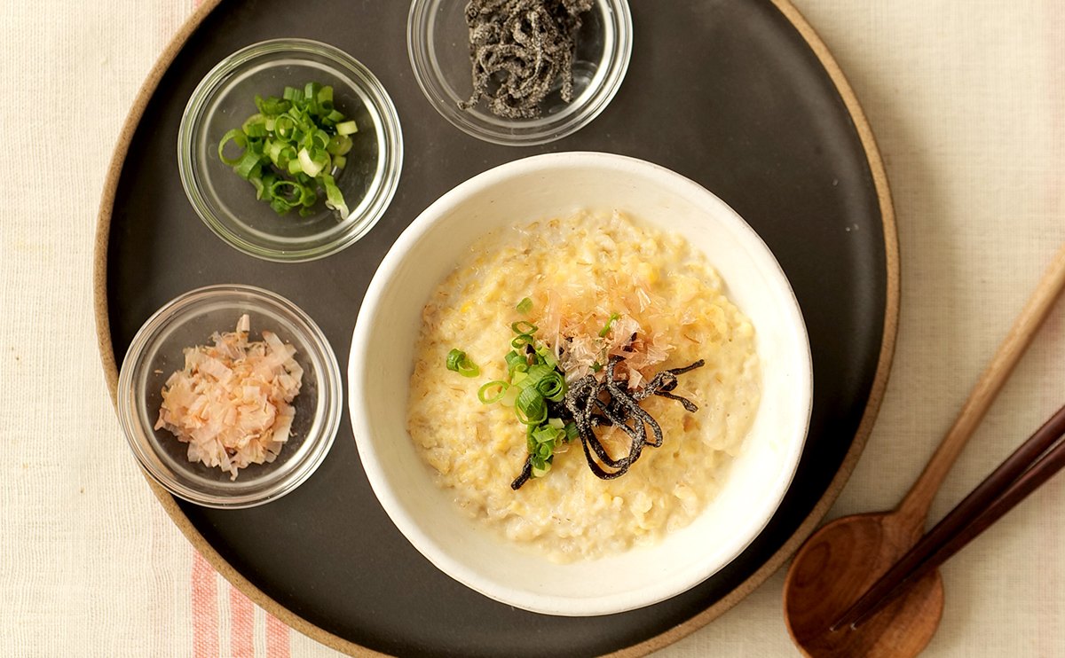 電子レンジで簡単♪豆乳バナナオートミール粥