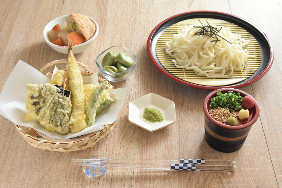 ランチにおすすめのおうどん献立3選🍴