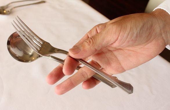 パスタをモチーフに楽しいスパゲッティ型プラスチック製スプーン パスタフォーク - メルカリ