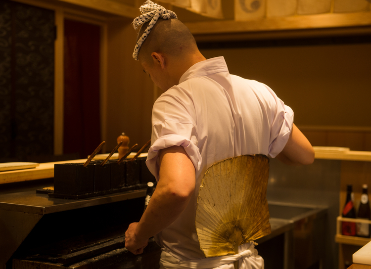 焼鳥ツウが太鼓判を押すイチオシの焼鳥店がここ！敷居の低さと極上の味を両立する恵比寿『鍈輝 えいき 』 - dressing ドレッシング