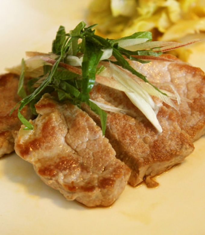 ホロとろ！豚の塩こうじ角煮おみそならハナマルキ