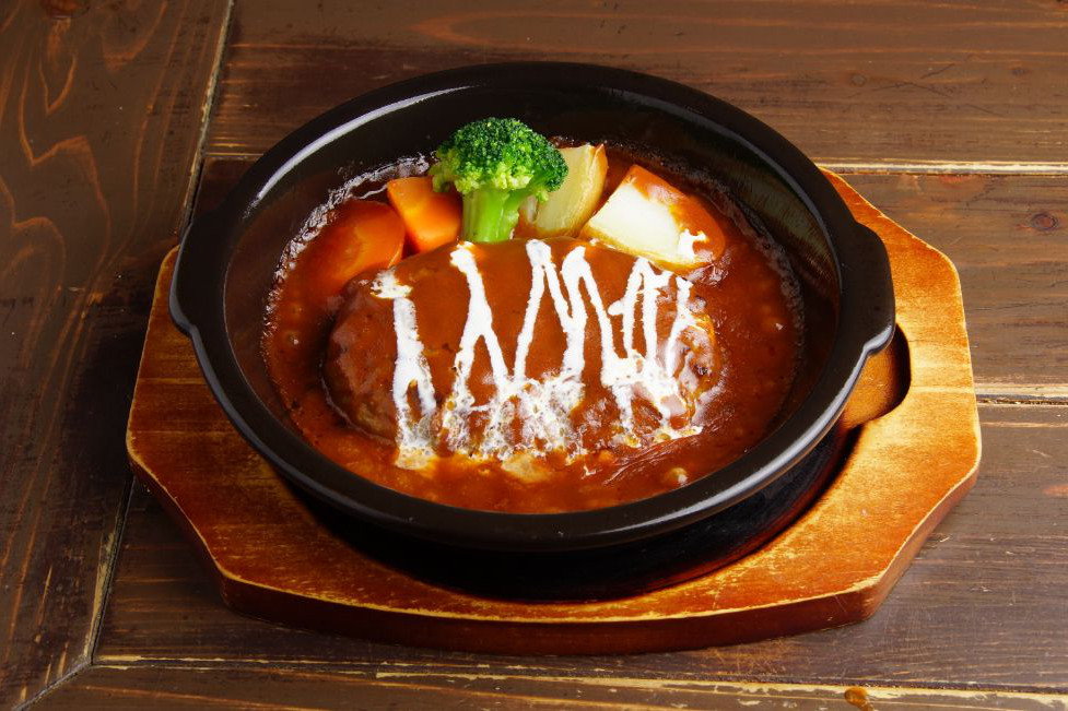 きのうの献立：トマト煮込みハンバーグあさこ食堂