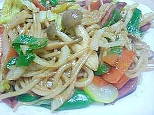 お焦げが美味◎和田明日香さんレシピ「ほったらかし焼きそば」など5品作りました。vol.9LEE