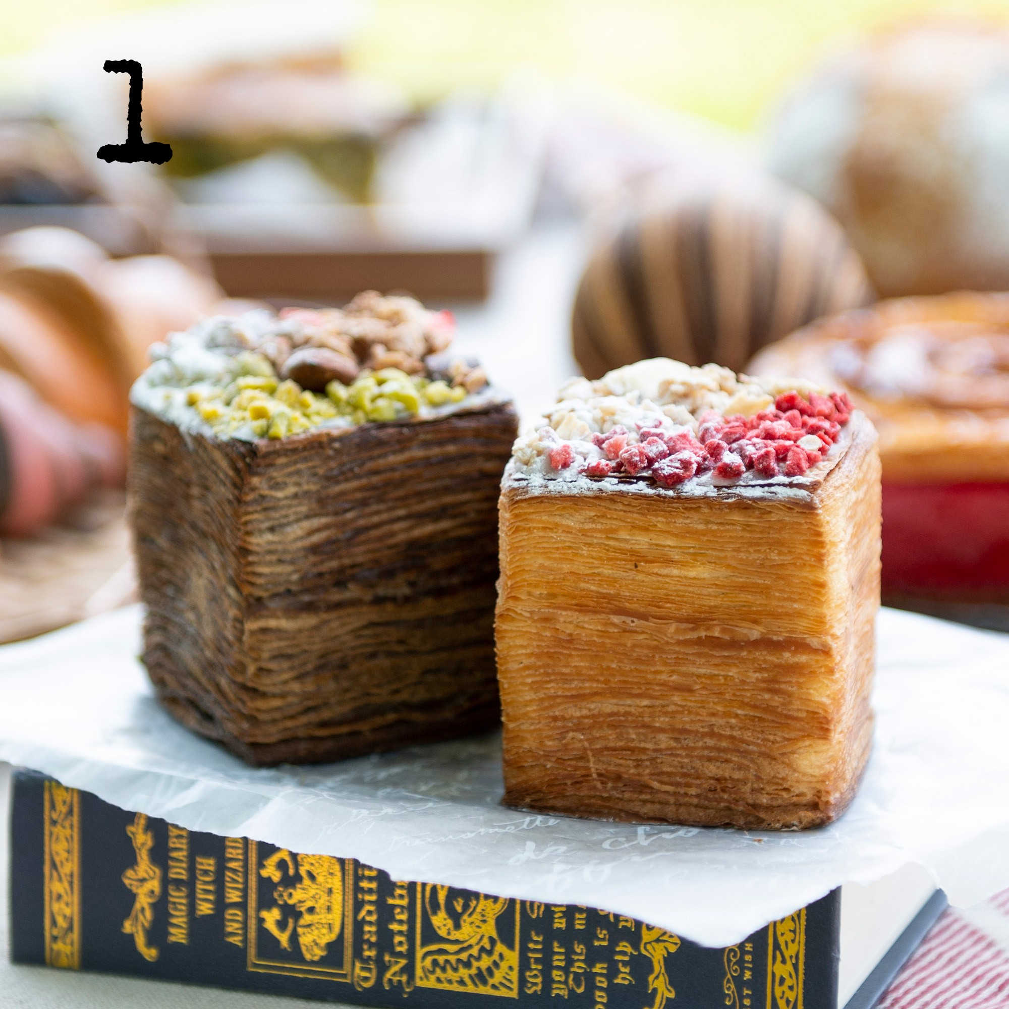 新大久保の人気キューブパイを試してみた