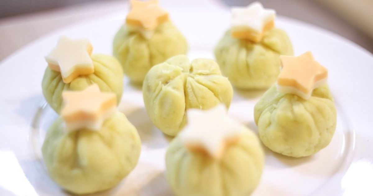 kodomo_bento.recipe ←他の投稿はこちらから 秋にピッタリさつまいもレシピ🍠🧈 材料も少なくて簡単で、最高すぎ😋💓 ⁂「どんな お弁当作ろうかな」が30秒で解決！ ⁂ キャラ弁デコ弁のレパートリーを増やせる！ ⁂ 簡単時短の朝昼夜ごはんが叶う！ ぜひ @kodomo_bento