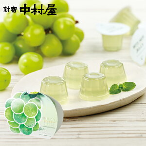 そぼろ弁当🍱💕 * デザートにゼリエースの メロンゼリー🍈 メロンの味は全くしないよね？ だけど昨夜から すごい楽しみにしている娘が可愛くて仕方ない🤭 *お弁当おべんとう女子弁女子高生弁当そぼろ弁当二色丼