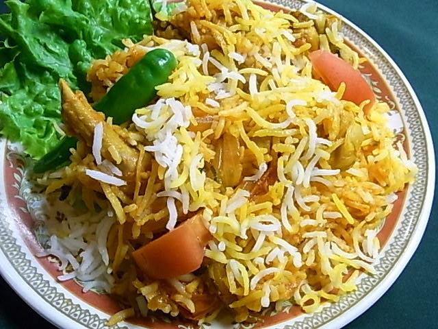 世にもおいしい、ハイデラバード式ビリヤニを作る - YouTube