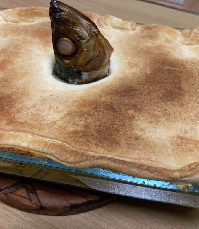 本日のメニュー45:スターゲイジーパイ - 0から始める妄想ベイクオフ