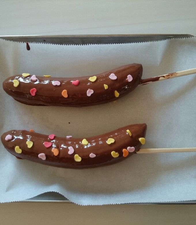手作り 夏祭りの屋台遊びなどに。チョコバナナの作り方ほいくびより